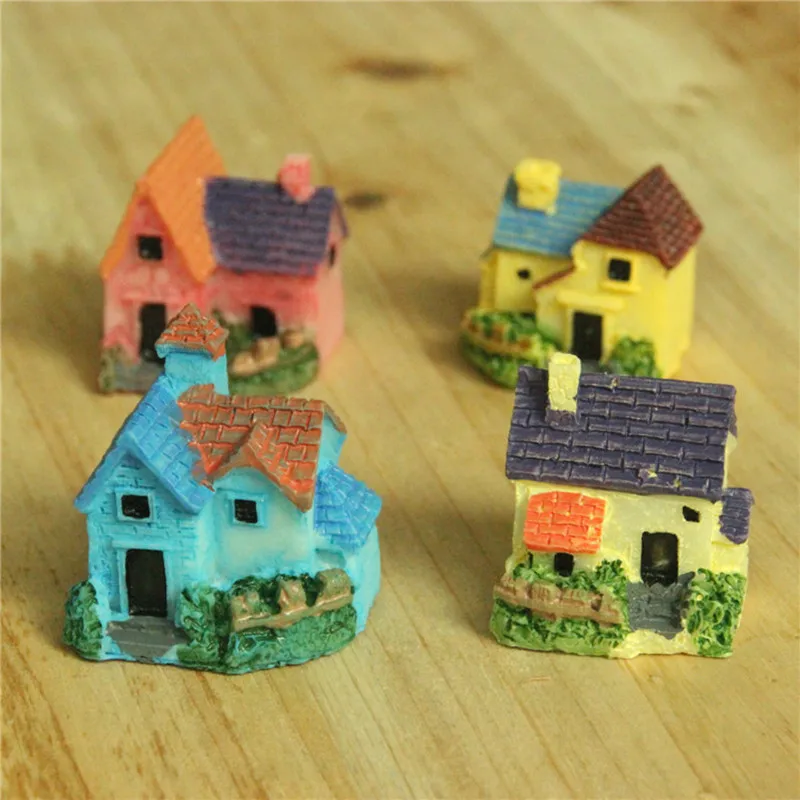 

4Pcs Miniature Dollhouse Fairy Garden Mini Cute Little House Resin Crafts For Home Plants Decoration