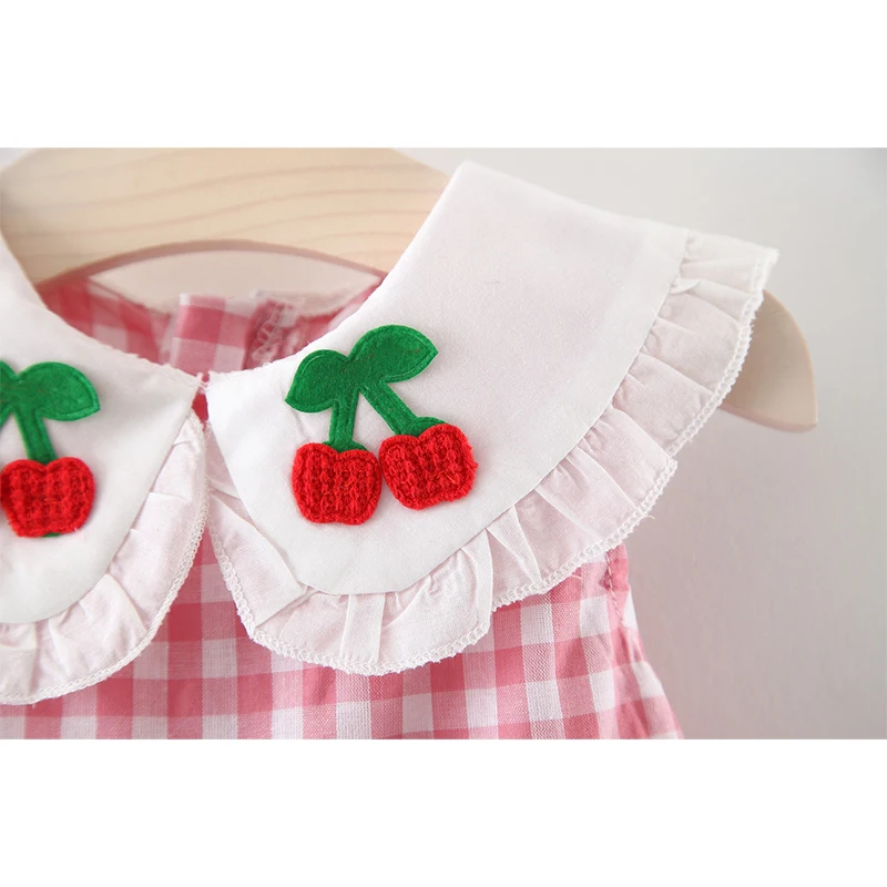 10497014681_1702989597