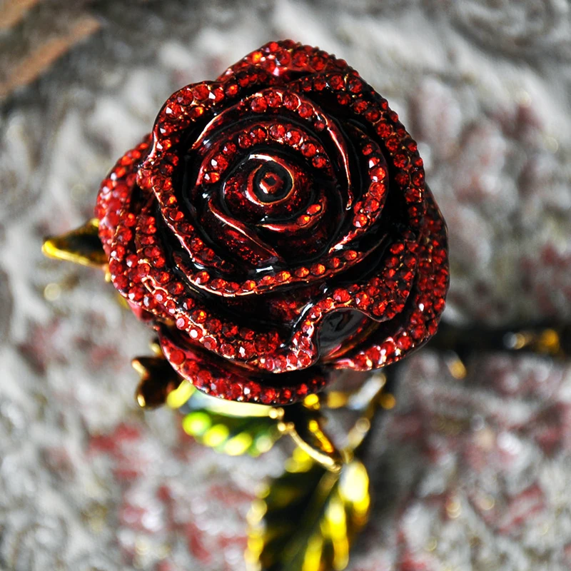 Rose Retro Jewelry Box European Ring Boxes Creative Princess Earrings Bracelets Necklaces Gift Organizer Zinc Alloy Storage Box