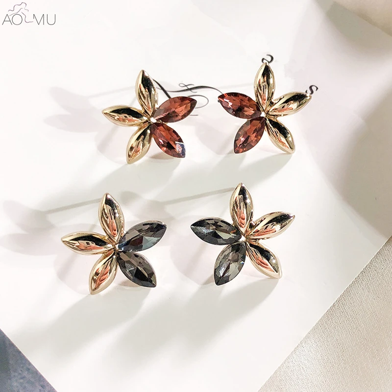 

AOMU S925 Sterling Silver Vintage Five-leaf Flowers Crystal Alloy Geometric Stud Earrings for Women Girl Party Jewelry Brincos