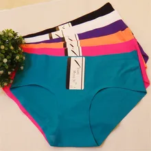 New Hot Cotton with Lace Side best quality Underwear Women sexy panties Casual Intimates female Briefs Cute Lingerie N819