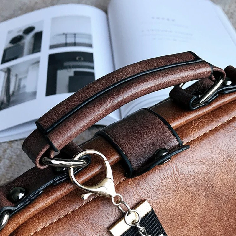 Women Handbag Leather Shoulder Bag Female Doctor Crossbody Handbag Star Pendant Tassel Rivets Casual Famous Brand Women Bags Women Handbag Leather Shoulder Bag Female Doctor Crossbody Handbag Star Pendant Tassel Rivets Casual Famous Brand Women Bags
