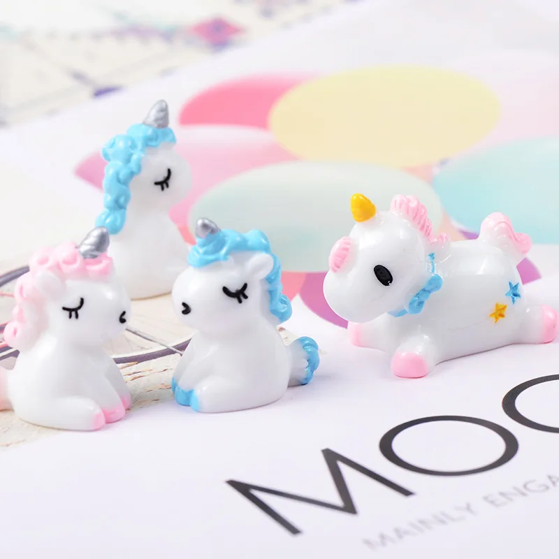 

1 Piece Cute Cartoon Mini Unicorn Model Small Statue Figurine Crafts Ornament Miniatures Pendant Necklace Earring Headwear DIY