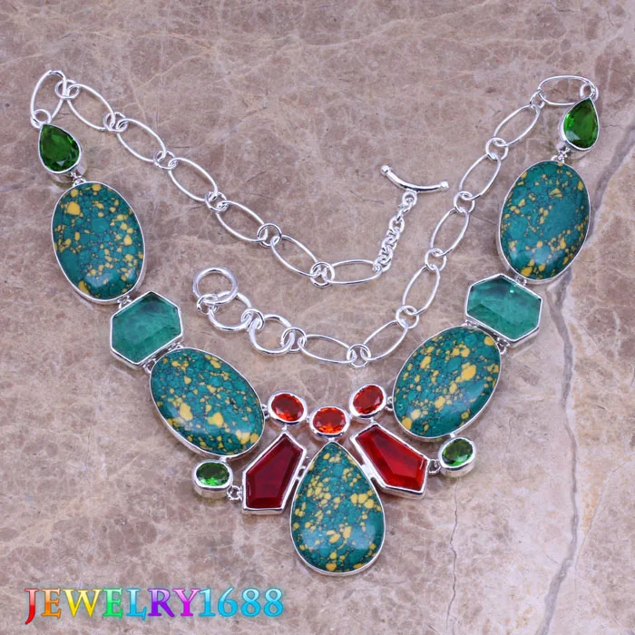 

Astonishing Green Natural Stone Silver Plated Grade Necklace L683