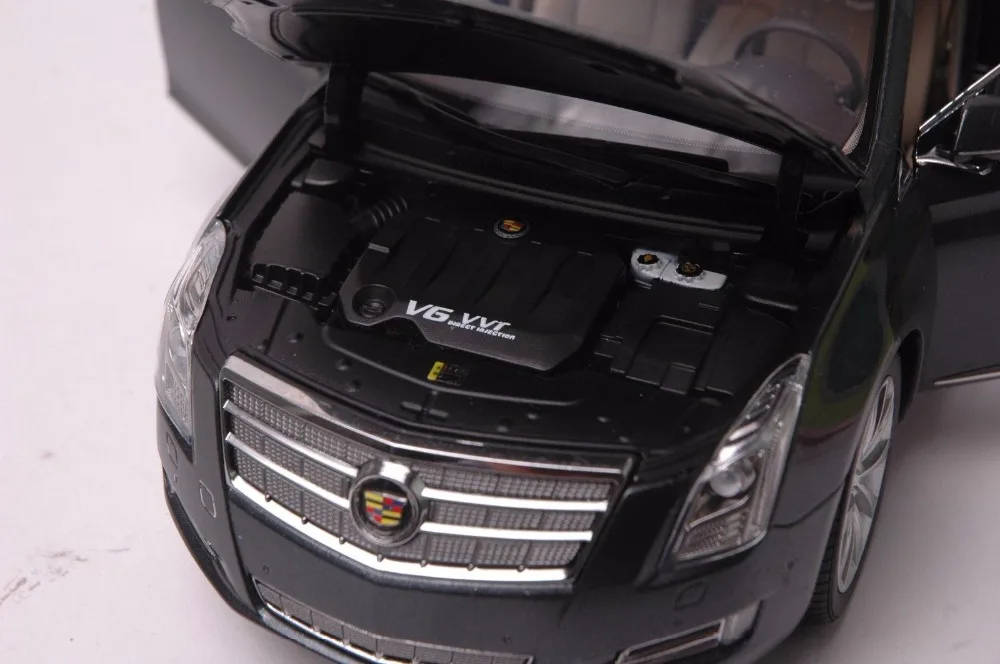 1:18 литая под давлением модель для GM Cadillac XTS серый Седан сплав игрушечный автомобиль миниатюрная коллекция подарки ATS