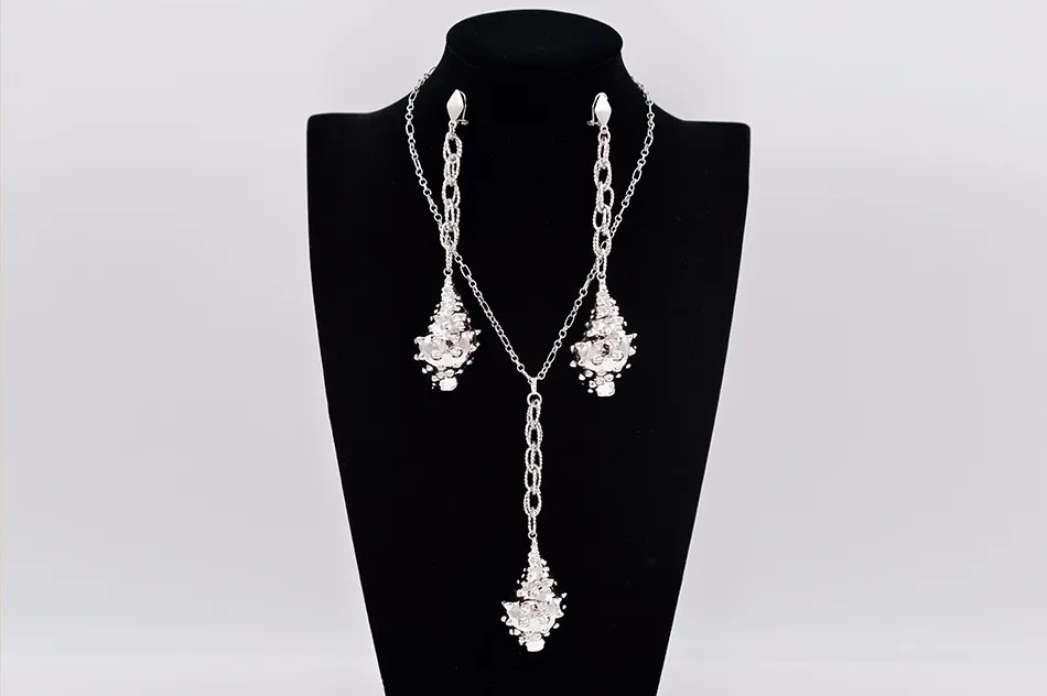 Jewelry sets (4)