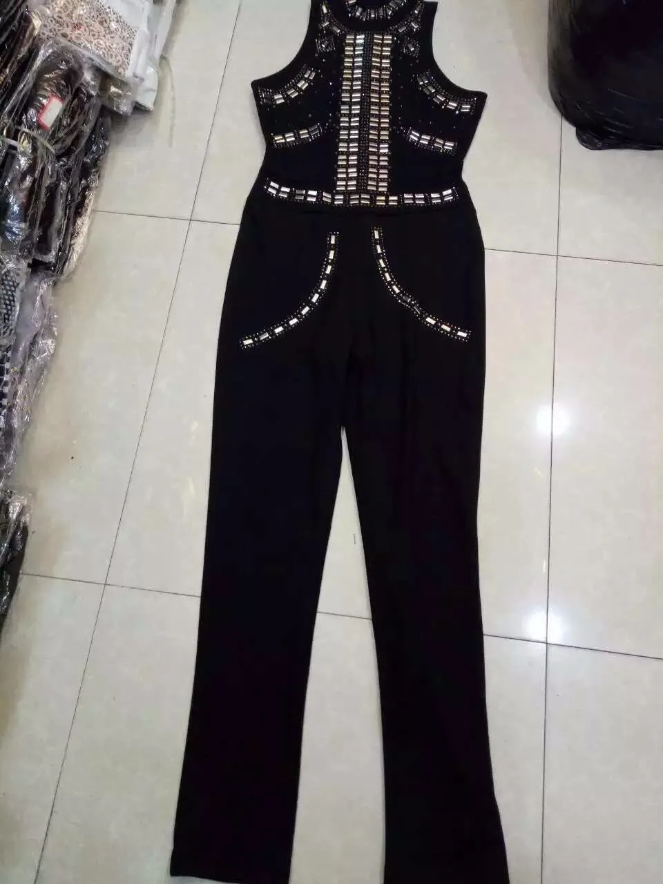 New Women round collar Luxury Sexy Studded Black White Cotton Knitted