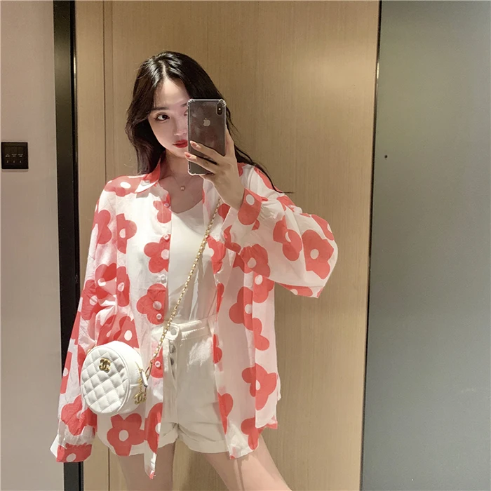 

2019 New Women's Shirt Spring Autumn Loose Thin Print Long flowers Wild Shirt Sun Protection Clothing Casual Jacket Female B30