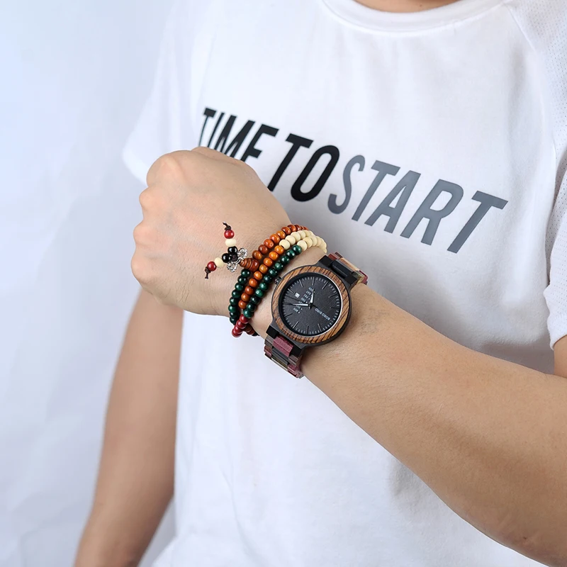 99W_2763 men watch 800