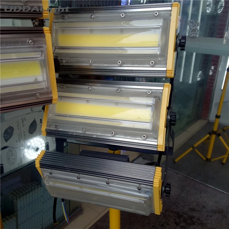 

10pcs/lot Could be adjustable flood light also be adjustable the wattage cob led flood light 50w 100w 150w 200w 250w 300w 400w