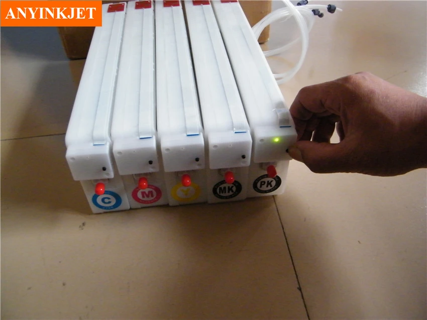 

Bulk ink system with permanent chip for Epson 9700