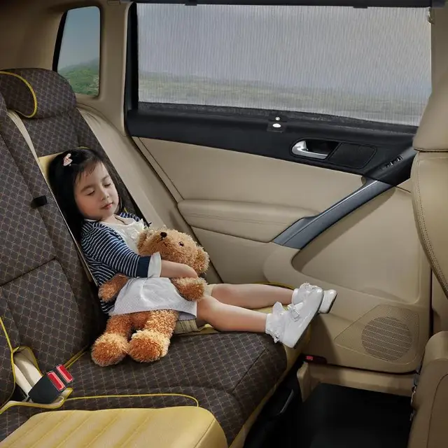 45 x 40cm 2pcs Car Window Sun Shades Roller Blind Screen Protector Kids