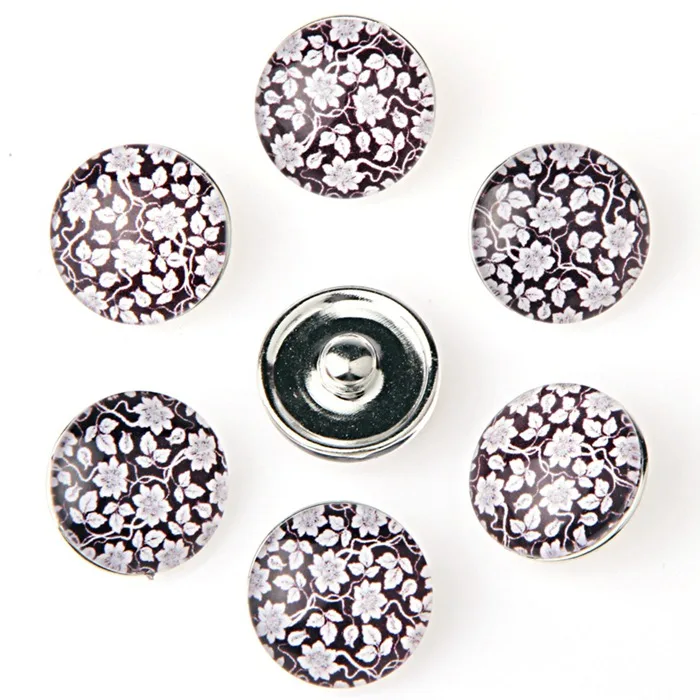 

Wholesale Cartoon Snap Jewelry 18mm Snap Buttons DIY Glass Buttons For Women TZ4024
