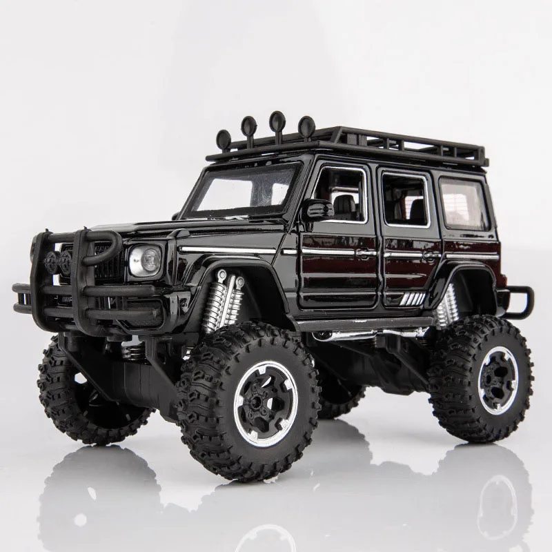 Модель автомобиля Diecast 1/32 большое колесо модель G63 Matel Автомобили со световым