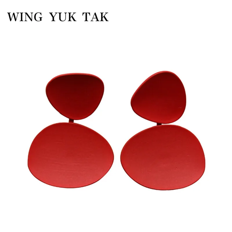 

Charming Irregular Red Earrings Fashion Metal Stud Earrings For Women wing yuk tak Hot Sale Bohemia Party Jewelry Dropshipping