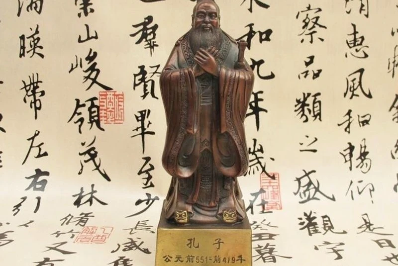 

Chinese famous Red Bronze Confucius Kongzi politician educationist Statue