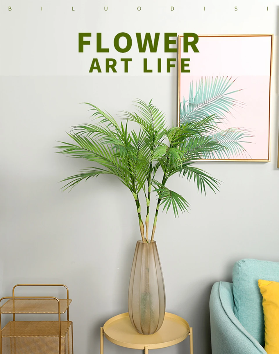 1 artificial plant