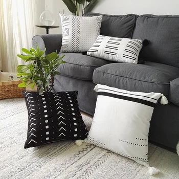 

Simple black white cotton fabric geometric tassel cushion cover pillowcase decorative pillow cover lumbar pillow case indoor