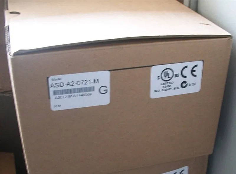 ECMA-C10807RS + ASD-A2-0721-M DELTA CANopen AC Серводвигатель наборы 0.75kw 3000rpm 2.39Nm 80 мм Рамка |
