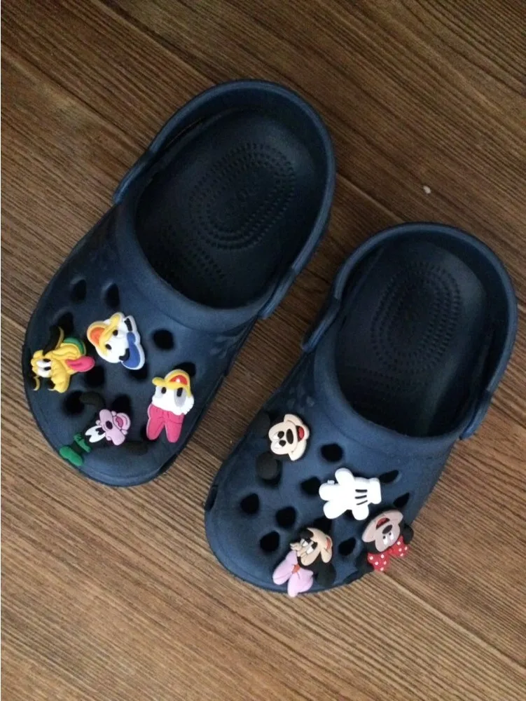 1pcs Cartoon Sesame Street Avenger Mickey Mario PVC Shoe Charms Shoes Accessories Buckles Fit Bracelets Croc JIBZ Kids Gift 1pcs Cartoon Sesame Street Avenger Mickey Mario PVC Shoe Charms Shoes Accessories Buckles Fit Bracelets Croc JIBZ Kids Gift