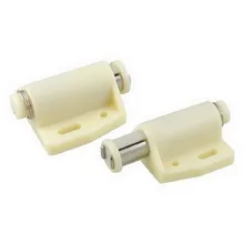 1 plastic meet spring beige