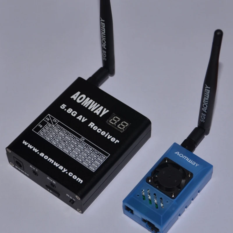 

Aomway-5-8G-1000mv 1W-Transmitter-5-8G-32ch-Receiver-Built-in-DVR-for-FPV