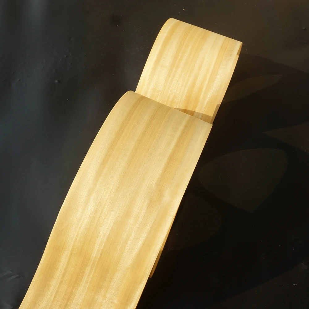 

Natural Champaka Veneer with Fleece Backer