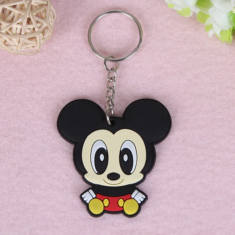 100 unids/lote PVC silicona suave dibujos animados anime Hello Kitty animal Llaveros baratijas llavero Amuletos llaveros