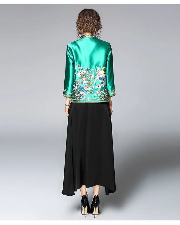 Free shipping new arriving Spring big size vintage Chinese style flower and peacock embroidered short jacket outerwear for women Coats