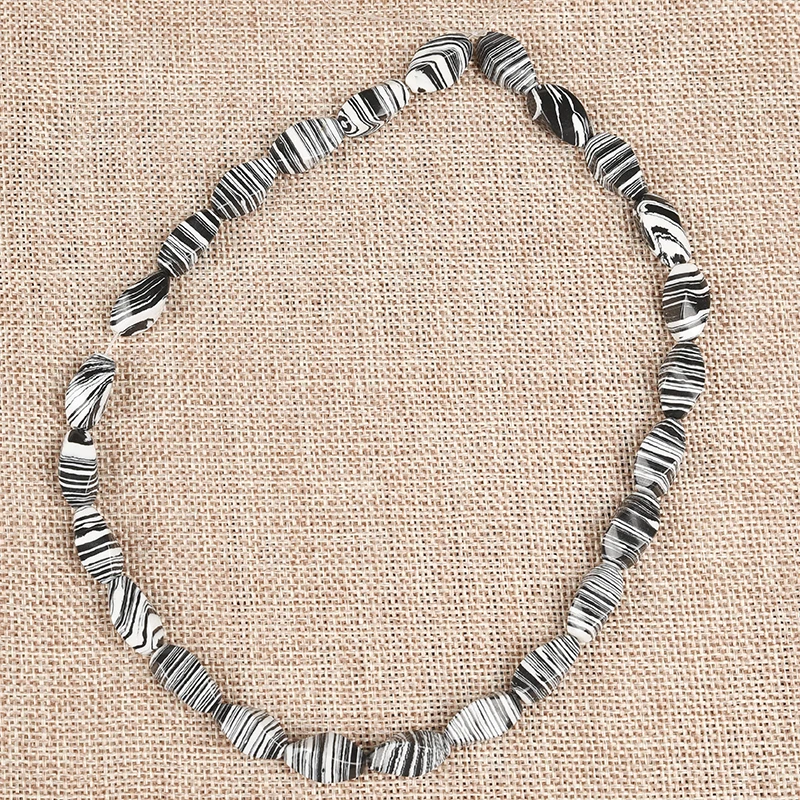Черно-белая высококлассная атмосфера возле эллипса овальной формы 16*10 мм Arti-ficial Synthesis Zebra stone Loose beads