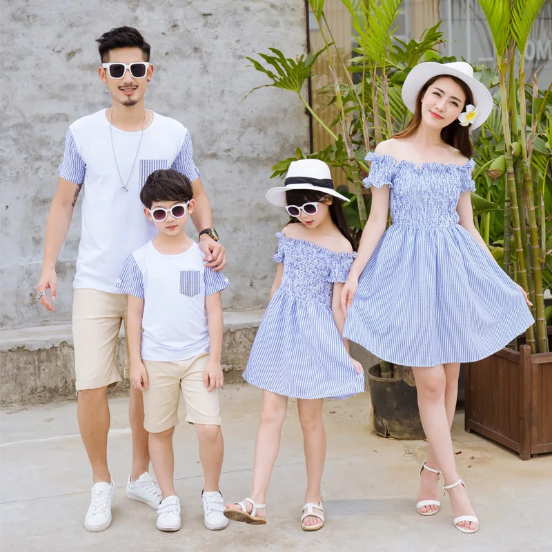 

Family clothes mother daughter dress off-the-shoulder summer Dress beach Tshirt mom son matching clothes family clothing dad son