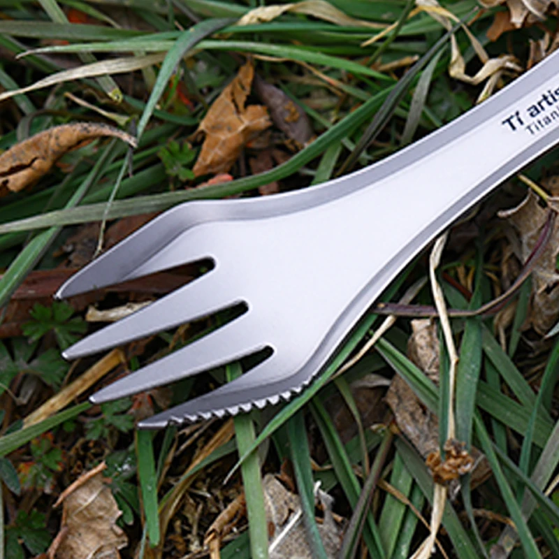 Tiartisan Camping al aire libre de titanio puro 3 en 1 tenedor cuchara tenedor cuchillo Camping Picnic vajilla Ta8101