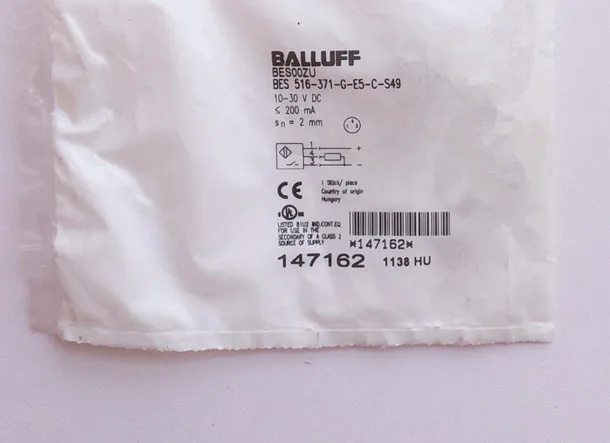 

FREE SHIPPING 100% NEW BES 516-371-G-E5-C-S49 proximity switch sensor