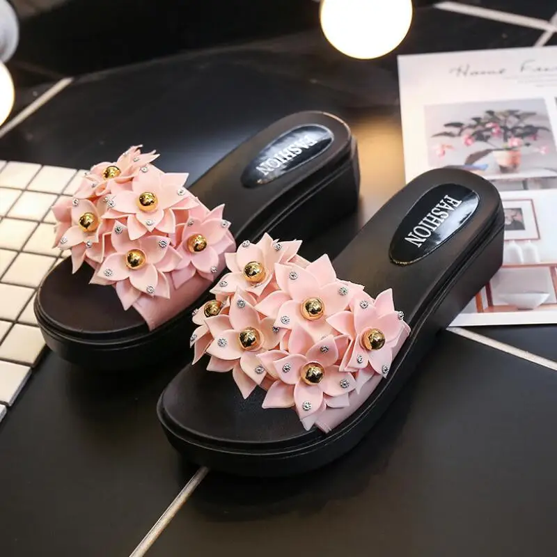 

Summer Sandals Women Slipper Romantic Flowers Indoor Outdoor Beach Shoes Ladies Platform Slipper Summer new Woman Sandals