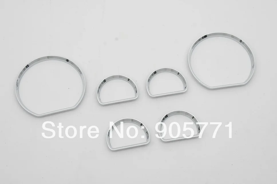 

Chrome Dashboard Gauge Ring Bezel Set for Ford Mustang 94-04