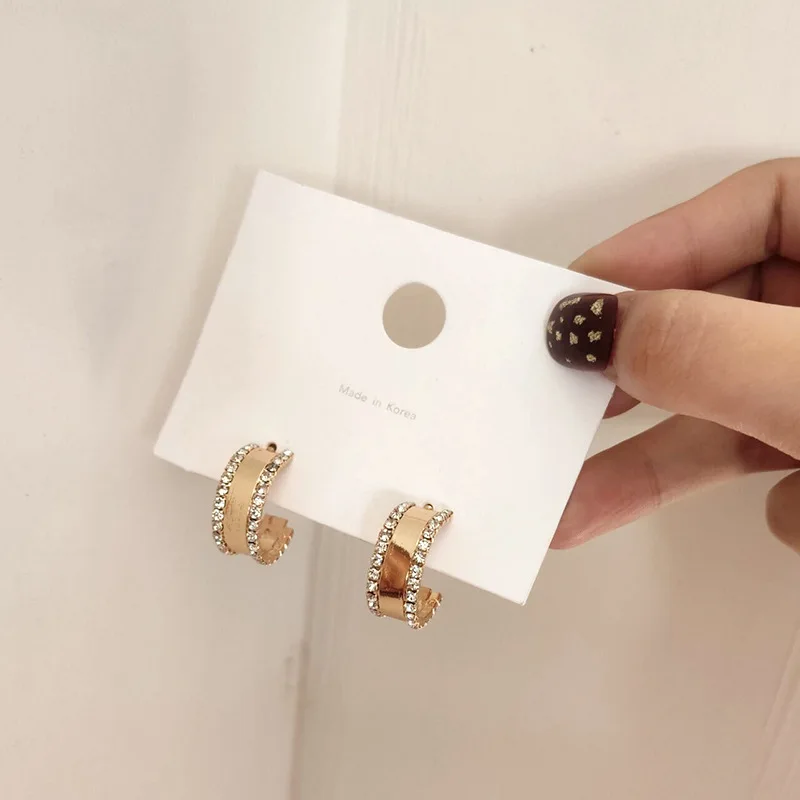 

2019 Korean Earrings Japan C-shaped Semi-circular Metal Gold Crystal Earrings For Women Ear Ring Baroque Punk Summer Jewelry