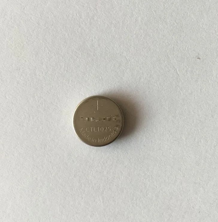 

CTL1025 button battery / solar rechargeable battery
