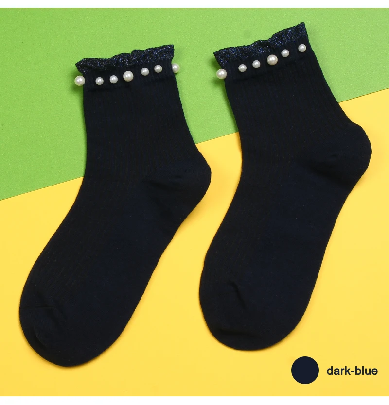 beaded-socks-women_09