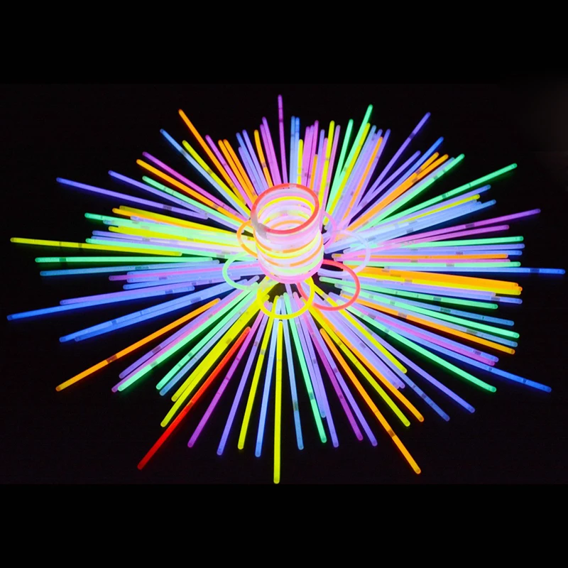 

100 Pcs Multicolor Glow Sticks Colorful Light Stick Party Fluorescent Necklace Bracelet Concert Supplies Decor