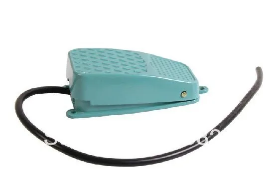 

FS-3 15A 250VAC Foot Switch Power Pedal FootSwitch