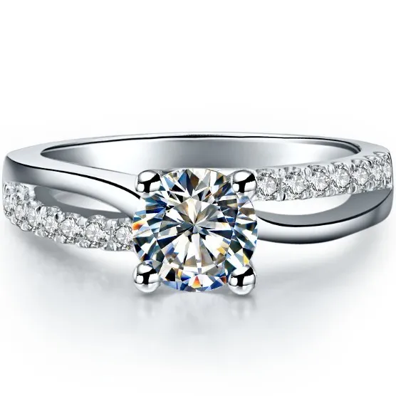 

Lucky Style 0.6CT White Clear Synthetic Diamonds Solid Sterling Silver Female Marriage Ring Color And Clarity Enhance