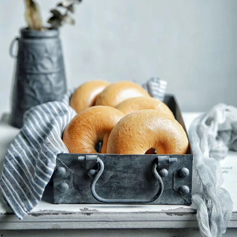 JINSERTA Rectangular Antique Iron Serving Trays Retro Metal Storage Sundries Tray Breakfast Bread Cake Snack Plate Square Box