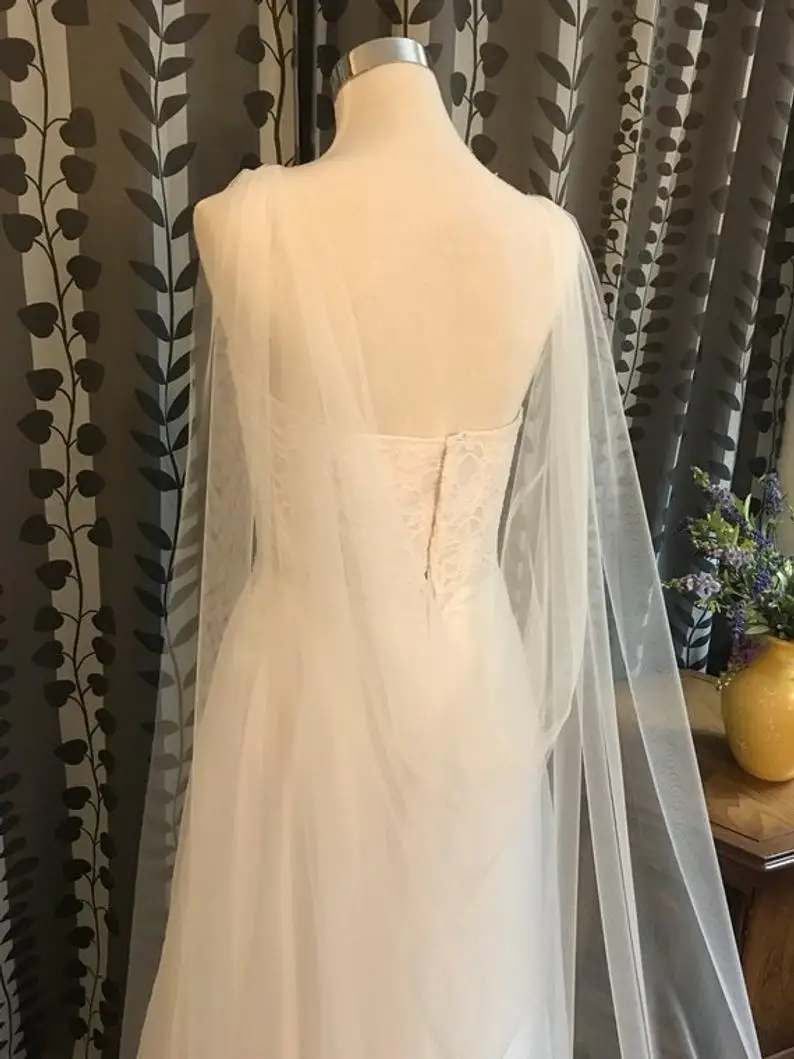 

Tulle Cape Veil 150cm Wide x 200cm/250cm/300cm Long in White / Off White / Ivory/Black/Champagne