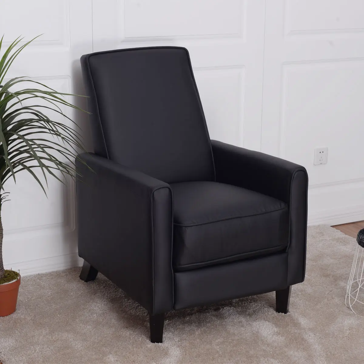 Giantex Single Recliner Sofa PU Leather Club Chair Living Room Furniture Black Modern Single Sofa Chairs HW54916