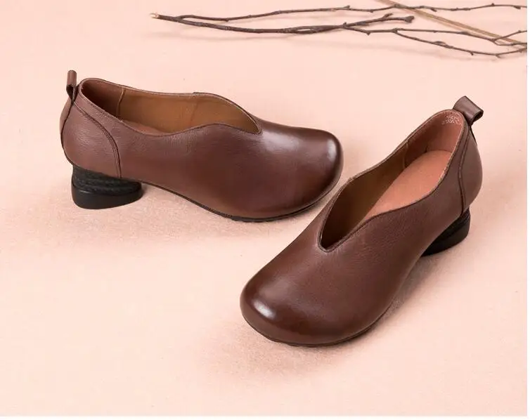 RUSHIMAN Vintage Flat Shoes Women Spring new Genuine Leather Soft Ballet Flats comfortable Casual Pregnant Women Shoes