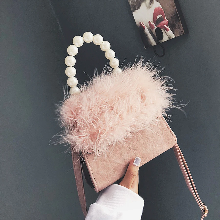 

Pearls Beaded Women Shoulder Bag Fashion Pearls Handle Women Messenger Bag 2018 Winter Plush Females Handbag Girls Flap Bags New
