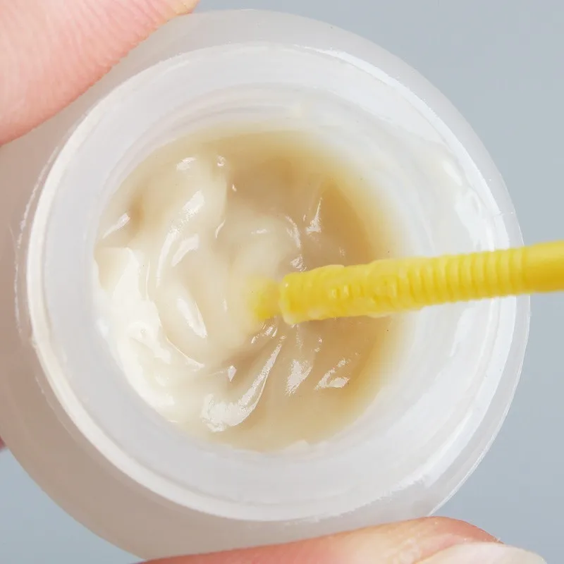 

Made In Japan Unloaded Without Stimulation Paste Glue Professional Eyelash Glue Remover Eyelash Extensions Tool Cream TSLM1