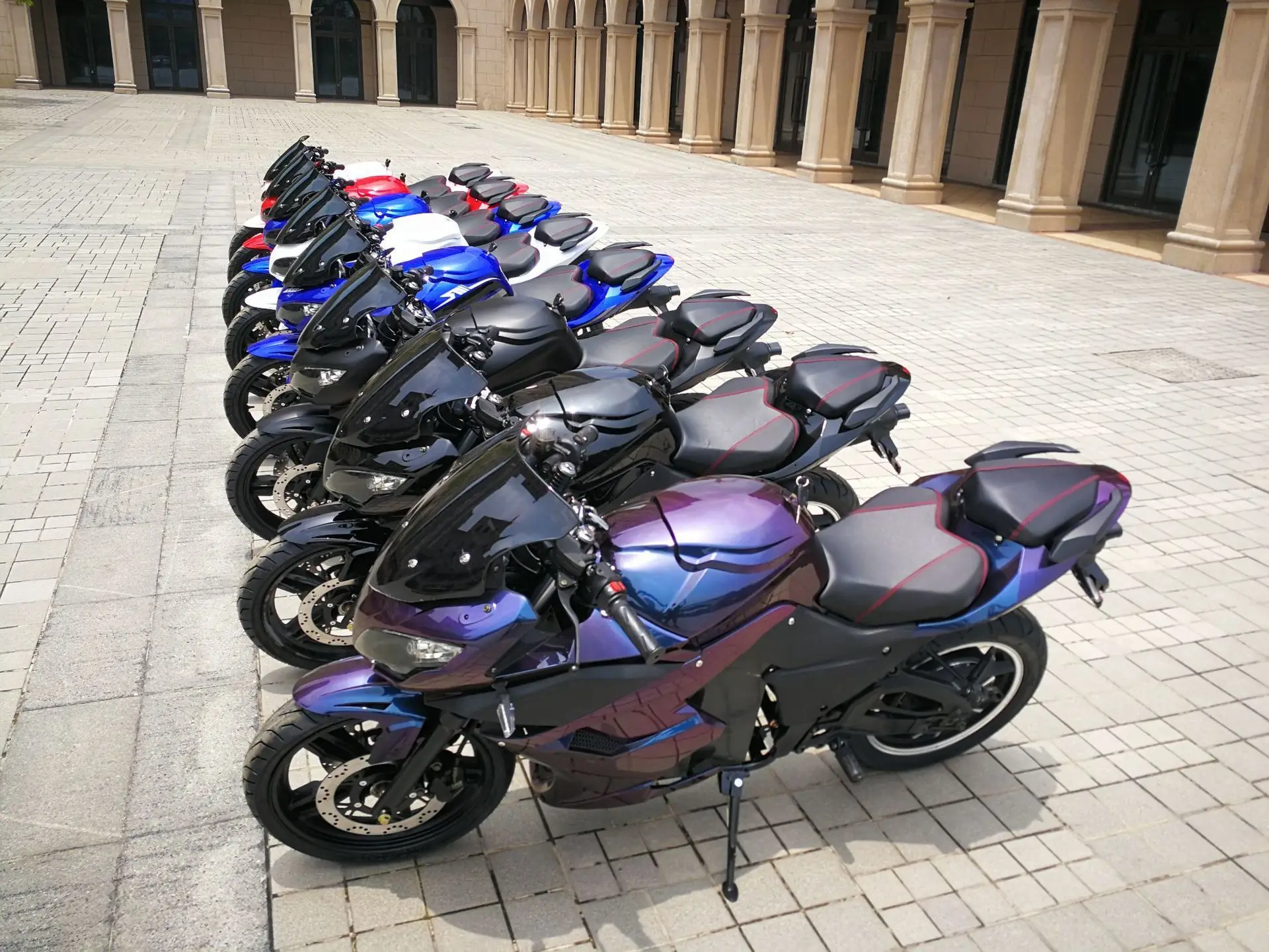 Excellent 2000W Strength Dongmaku Electric bike Motors Horizon Electric Vehicle A Sports Car Electric Power Motorcycle Electric Racing 10