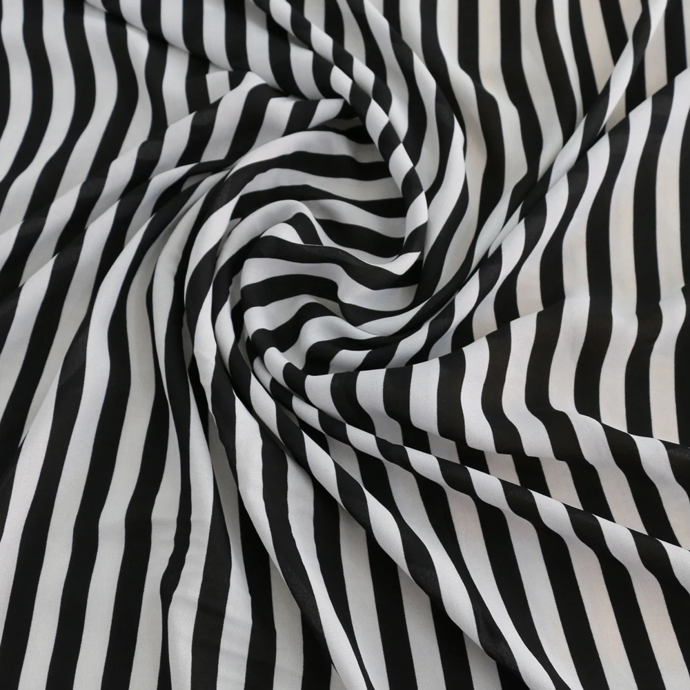 100 см* 148 см бело-черная полосатая шифоновая ткань креп для летней футболки юбки шарф с шитьем из шифона