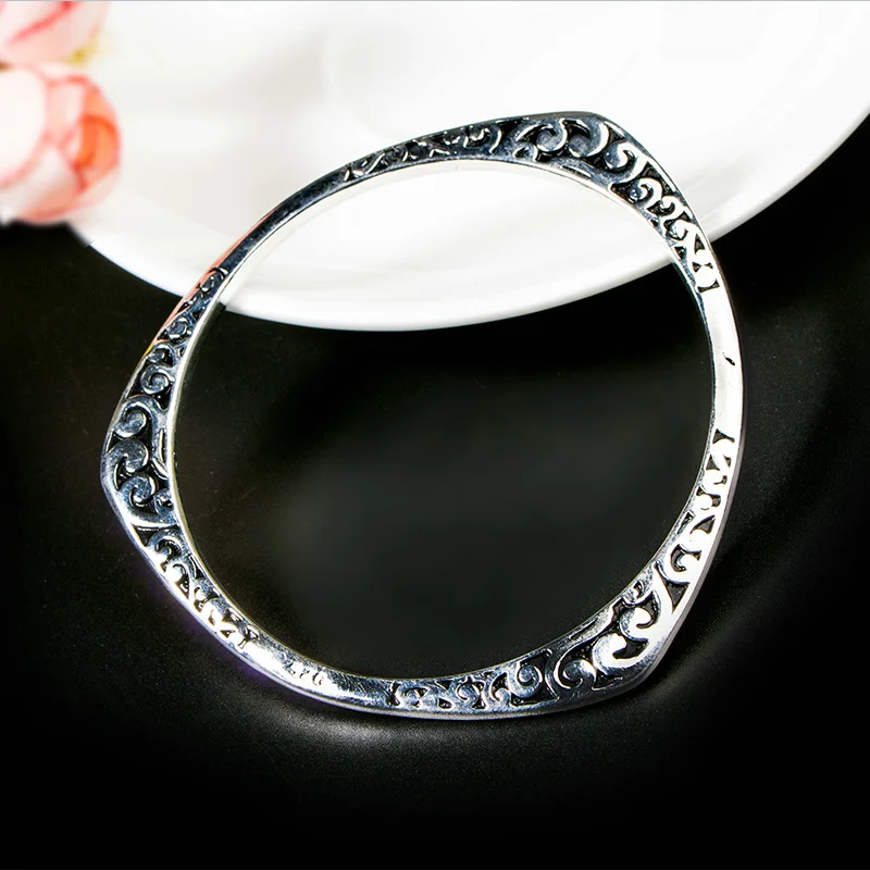 2017 Statement Jewelry Women Triangle Bangle Classic Style Carved Silver Alloy Bracelets